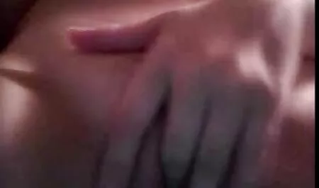 معشوقه داغ جدید ترین فیلم سیکسی در رختخواب با دوست پسرش