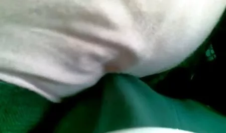 الکسیس فورد جوان با یک دیلدو بازی عکس سکسی خیلی جدید می کند