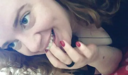 از blowjob آماتور در عکسهای سکسی متحرک جدید ماشین