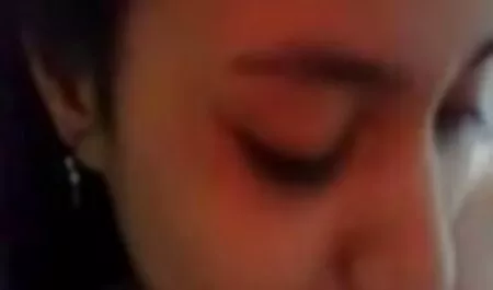 صندلی شیشه ای در پورنو عکسهایجدیدسکسی